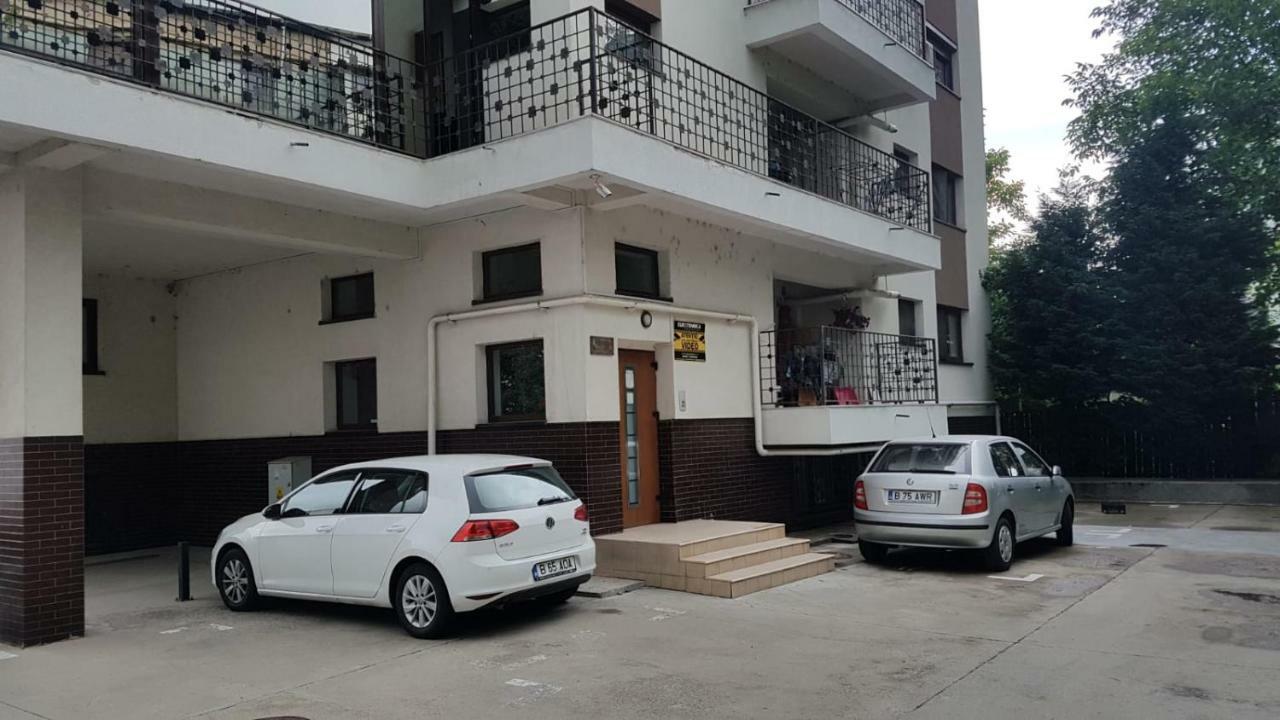Tina Apartament 2 Craiova Exterior photo